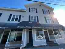 Strongs Ave Apartments - Photo 1 of 1