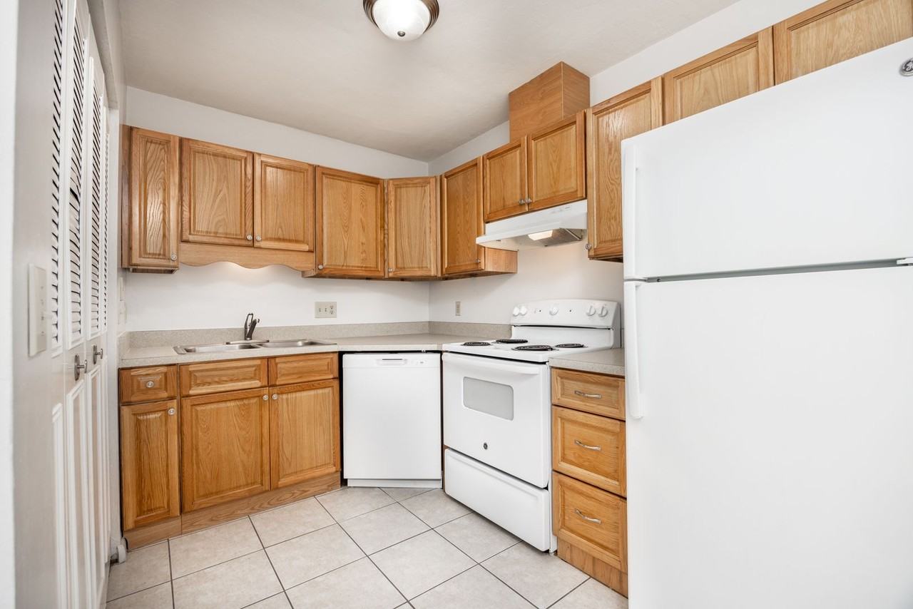 Santa Fe Trace Apartments Ltd. - Photo 7 of 50