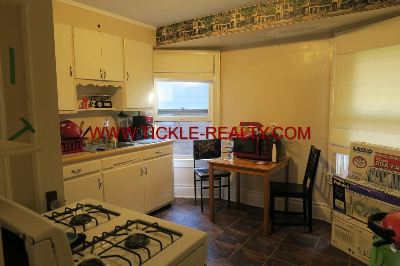 139 Westminster Street - Photo 7 of 21