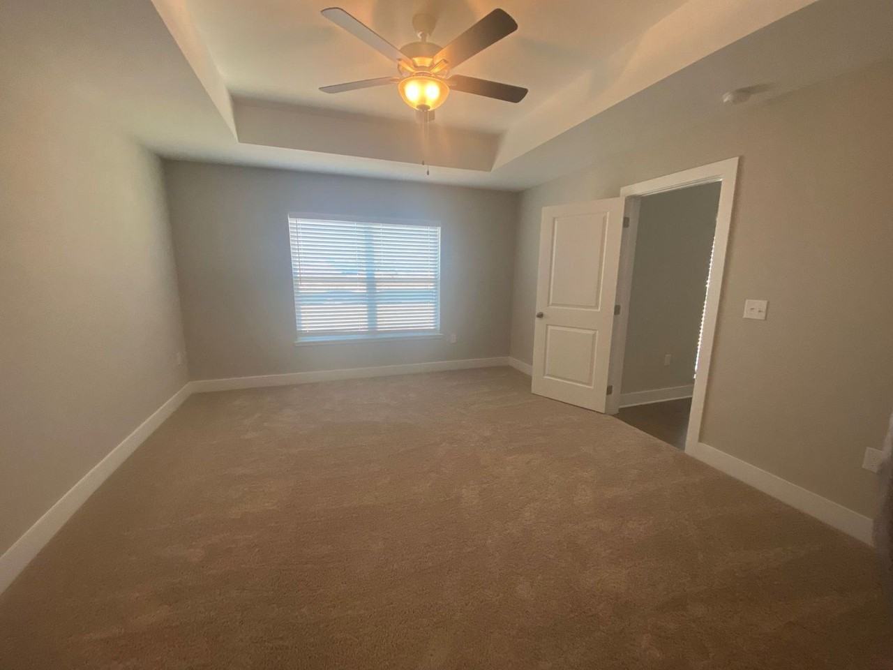 207 Morning Creek Way - Photo 6 of 21