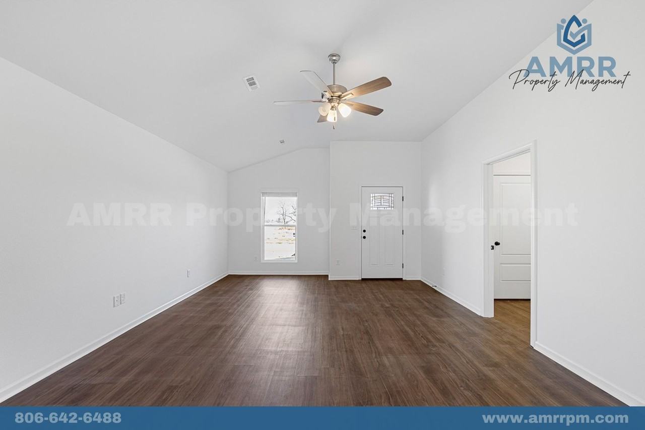 1003 Sw 3rd Ave - Photo 4 of 29