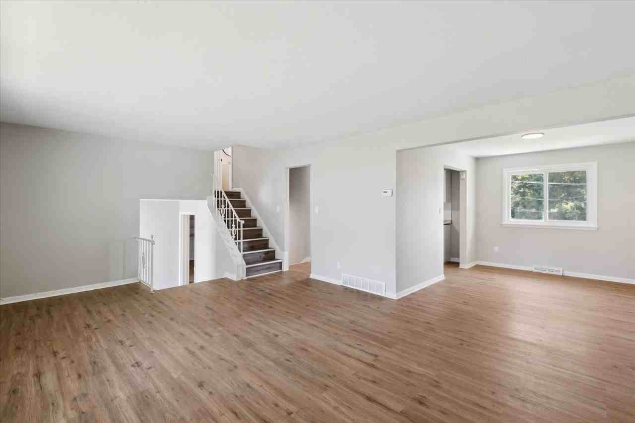 5951 Marra Dr - Photo 3 of 26
