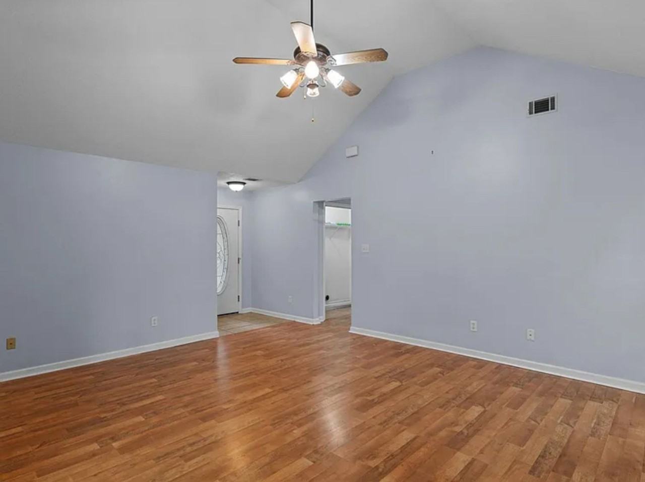 3007 Ashland Way - Photo 5 of 19