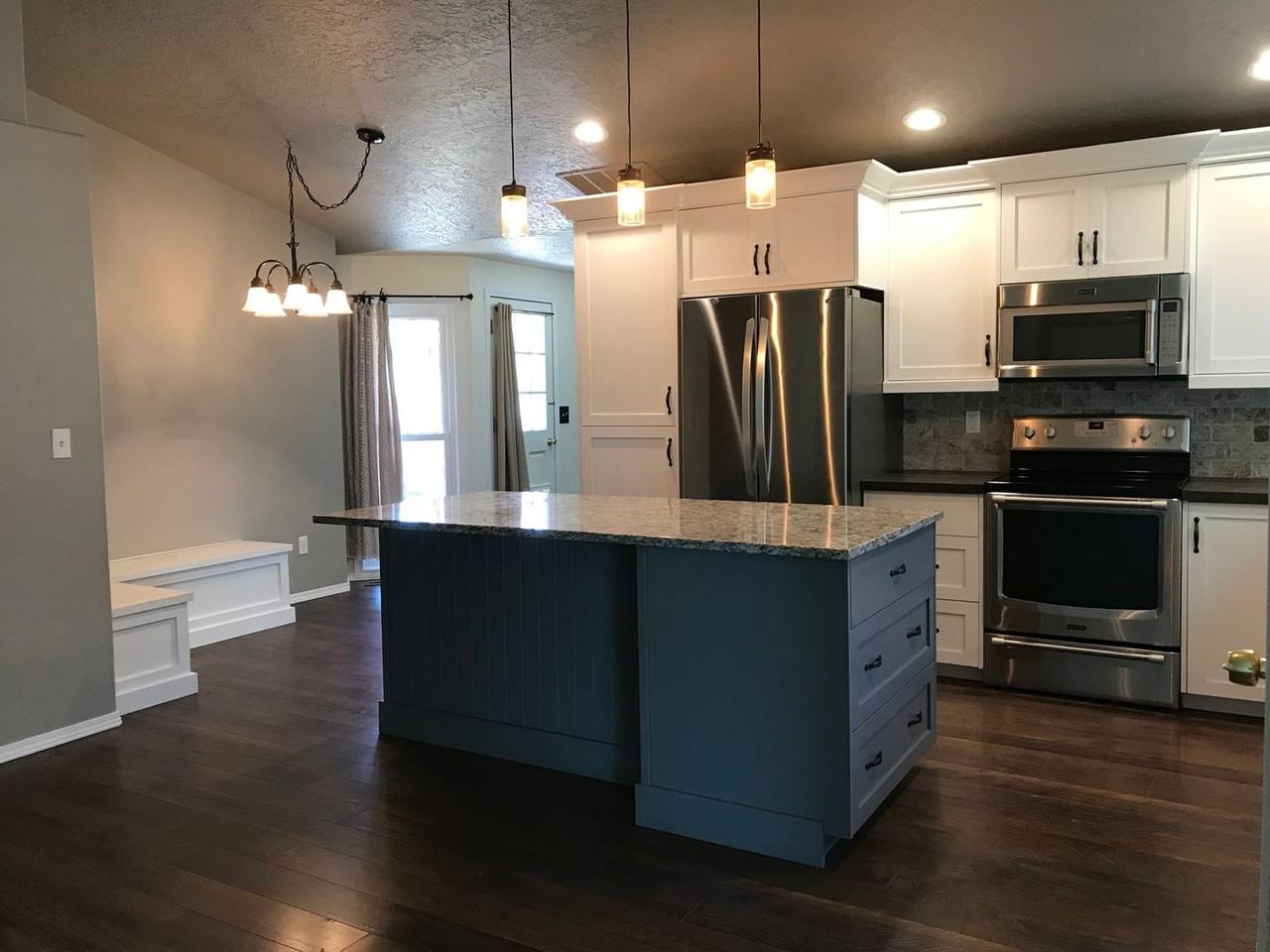 8954 W Lancelot St - Photo 2 of 17