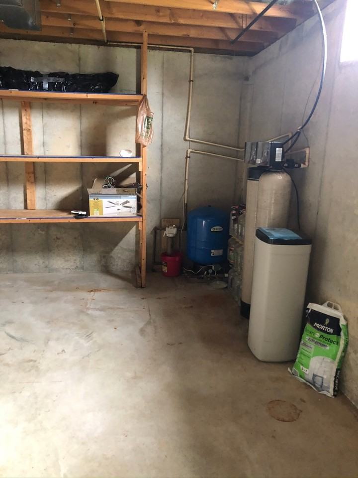 28 Hunt Valley Ct - Photo 3 of 41