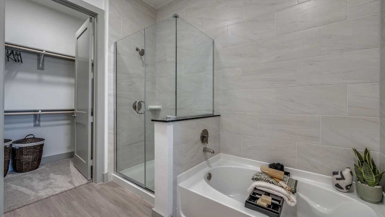 Whistle Stop Lane - Photo 6 of 9