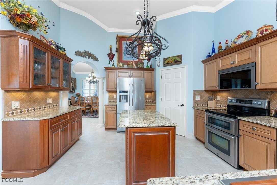 4128 Nw 36th Ln - Photo 6 of 38