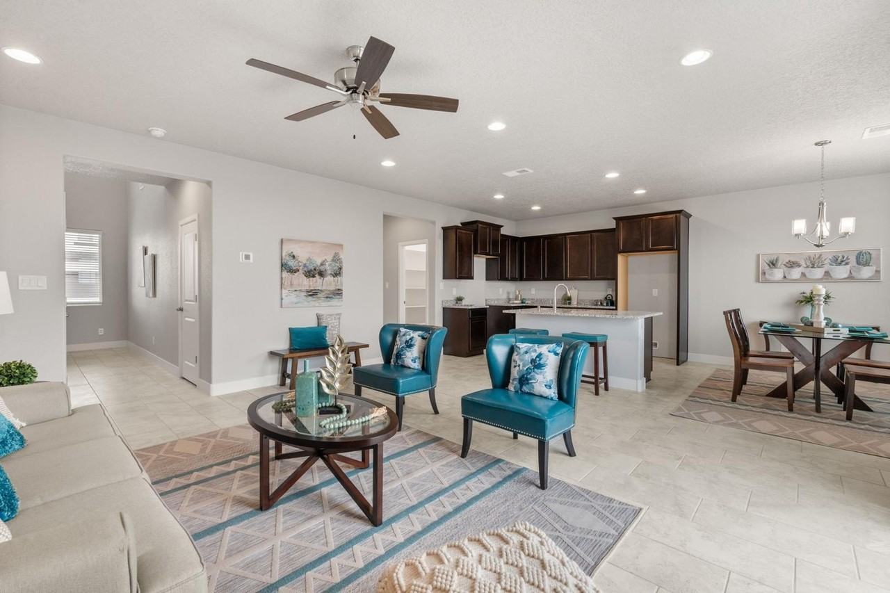 1887 Sunrise Ln Se - Photo 5 of 25