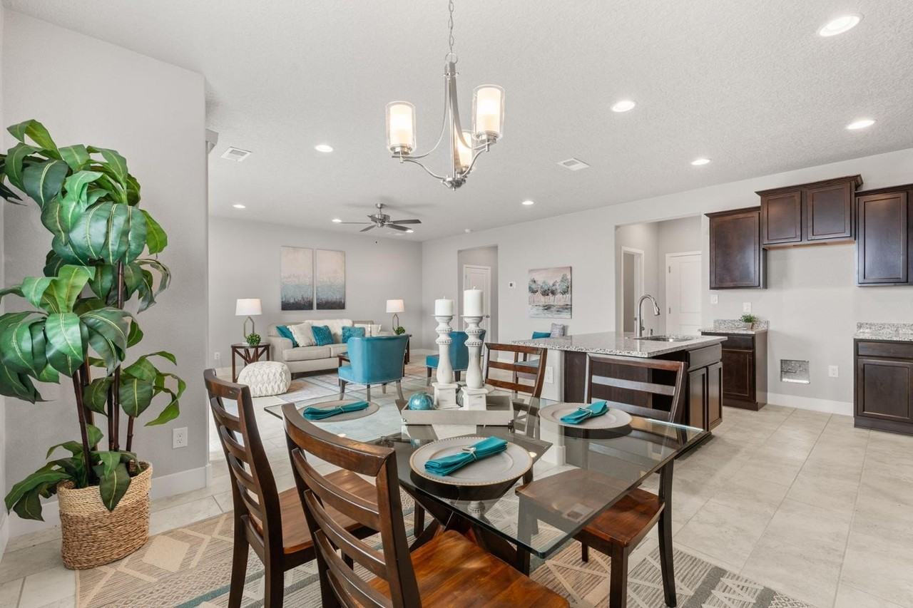 1887 Sunrise Ln Se - Photo 7 of 25