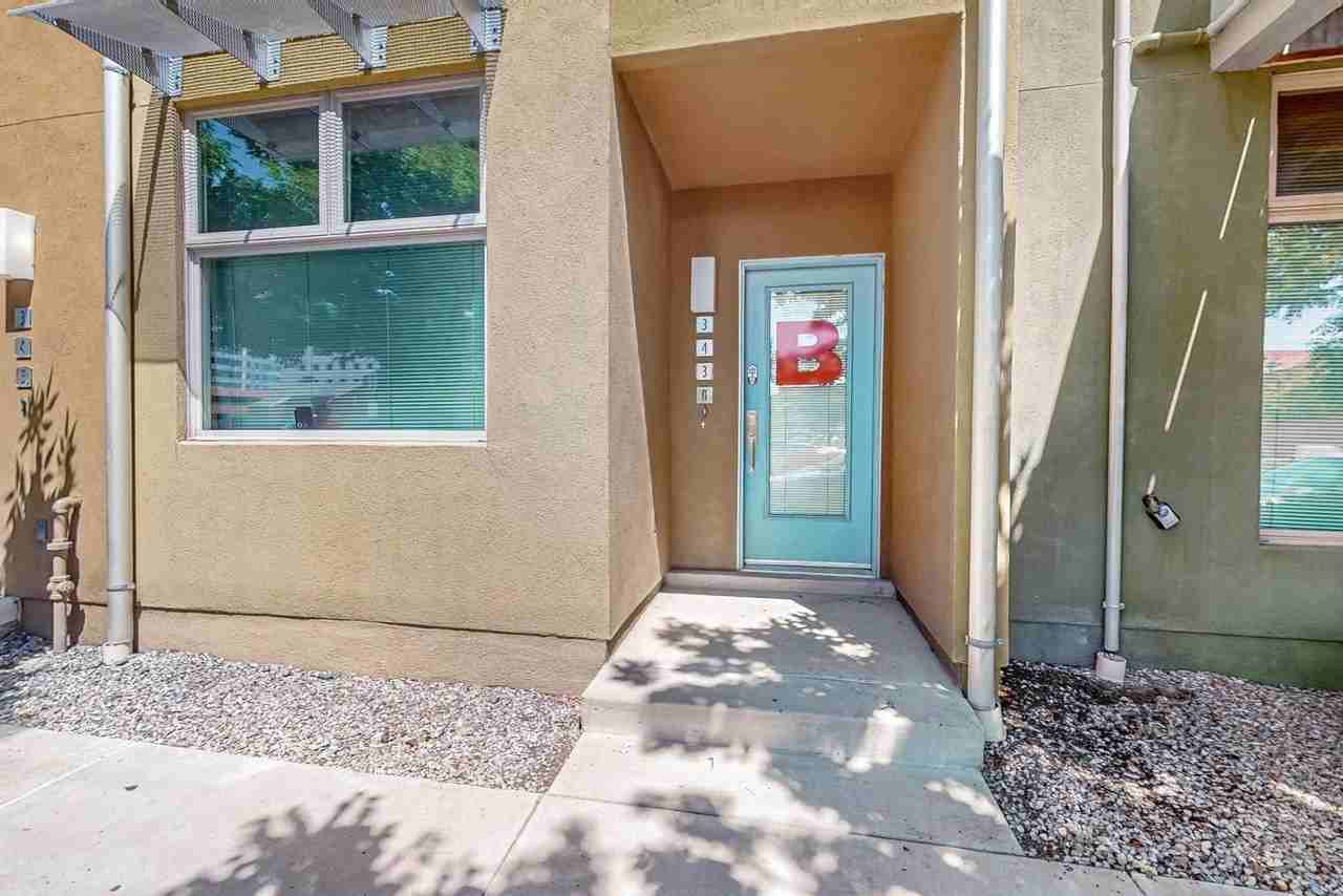 343 Platinum St Sw #B - Photo 5 of 31