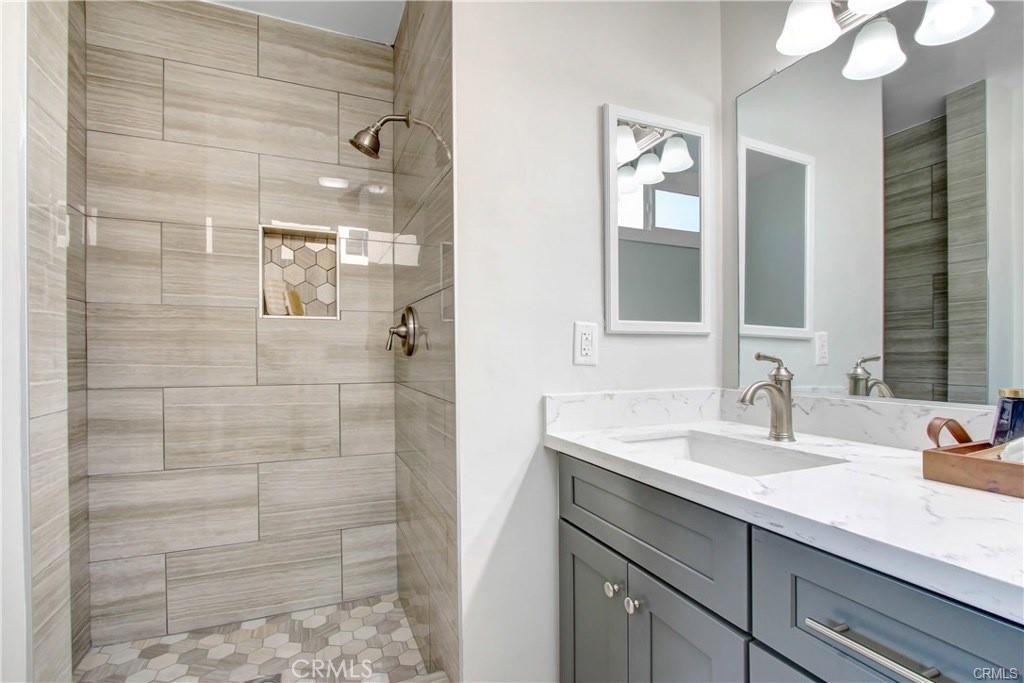 23854 Northwoods View Rd - Photo 2 of 8