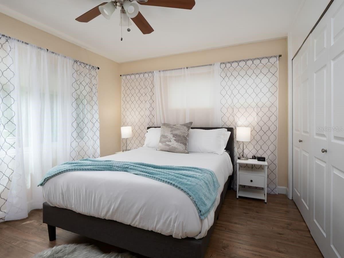 1425 Ne 13th St - Photo 5 of 20