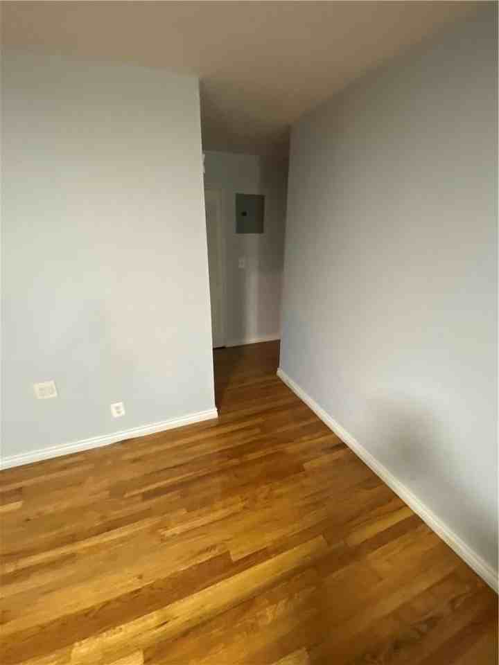 14 Sunnyside Dr - Photo 5 of 11