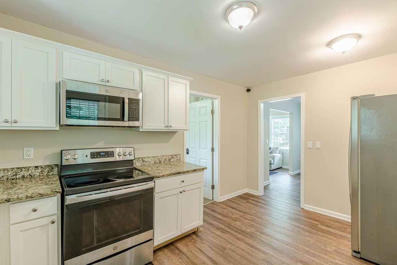 Barge Rd Sw - Photo 2 of 17