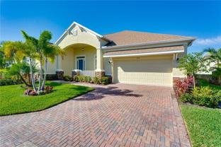 7239 E Village Sq - Photo 1 of 1