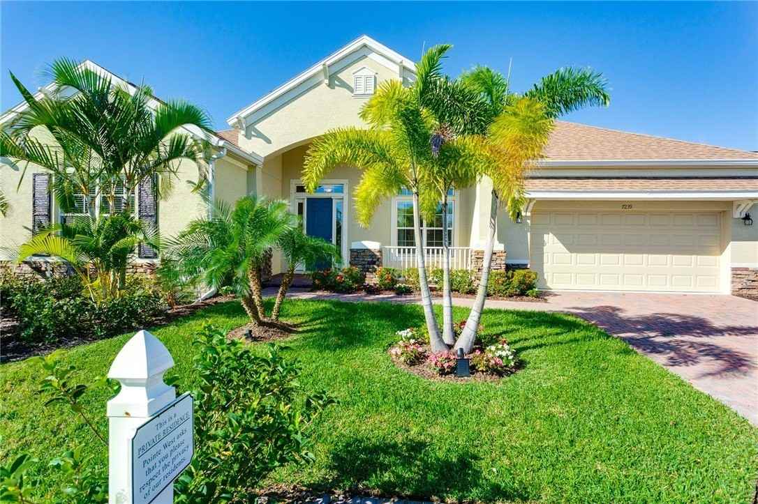 7239 E Village Sq - Photo 2 of 30