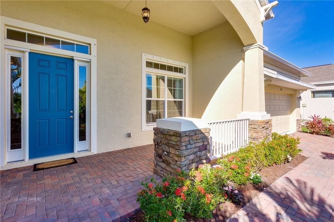 7239 E Village Sq - Photo 4 of 30