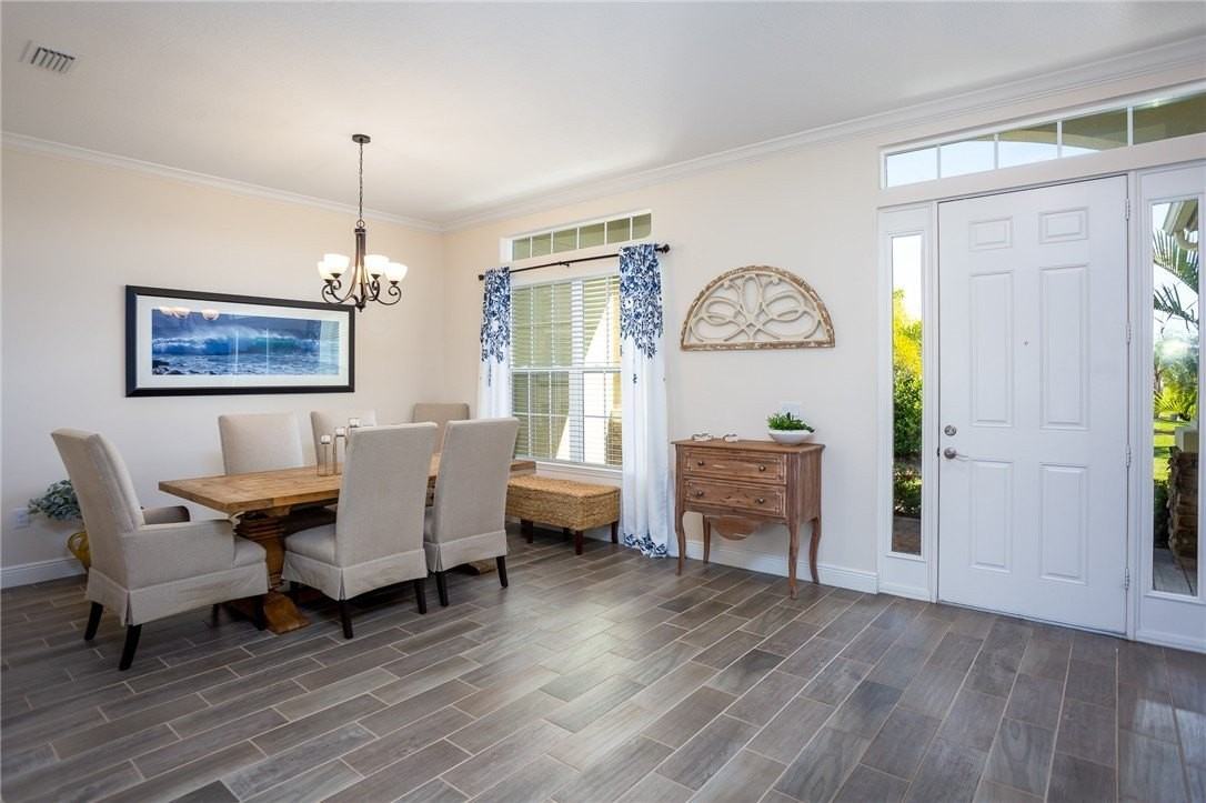 7239 E Village Sq - Photo 5 of 30