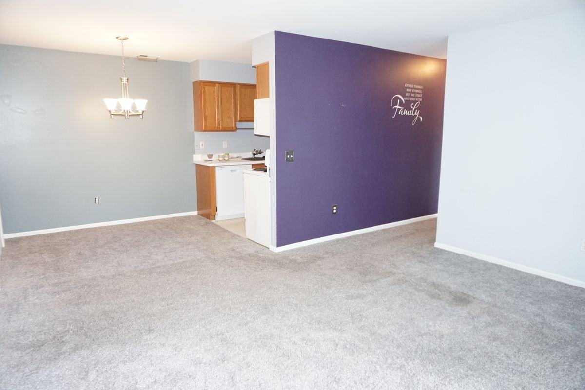 35431 Hickory Woods Dr ##8 - Photo 3 of 5