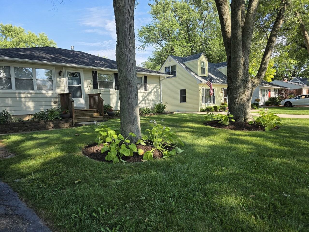 1818 S 4th Pl - Photo 2 of 17