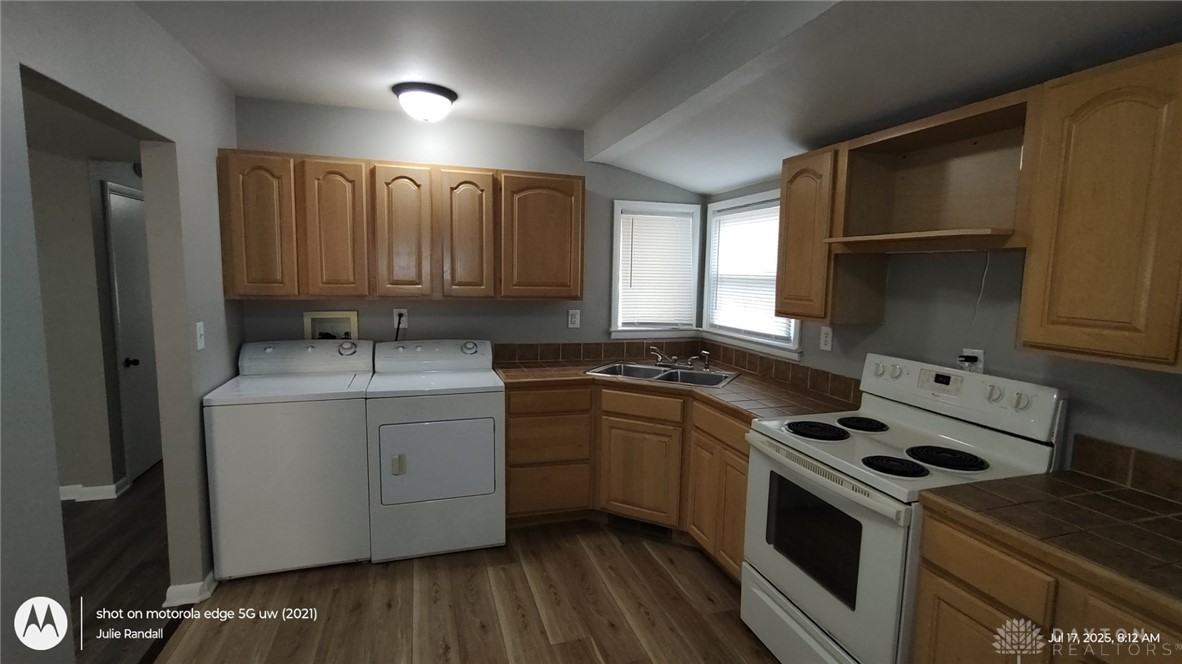 1201 Kim Ln - Photo 6 of 13