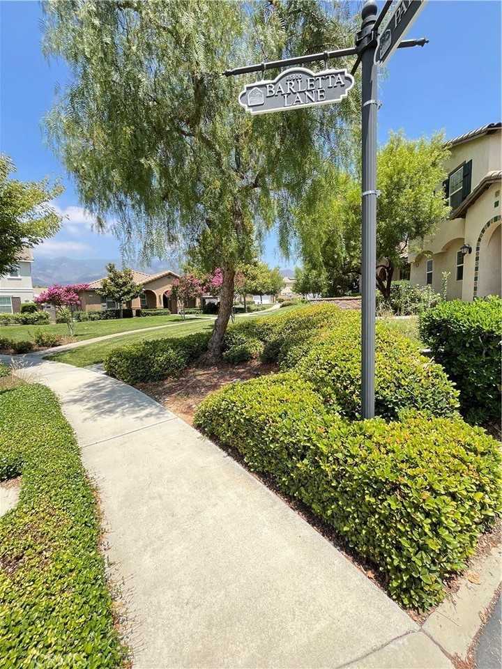 5384 Palestrina Way - Photo 2 of 16