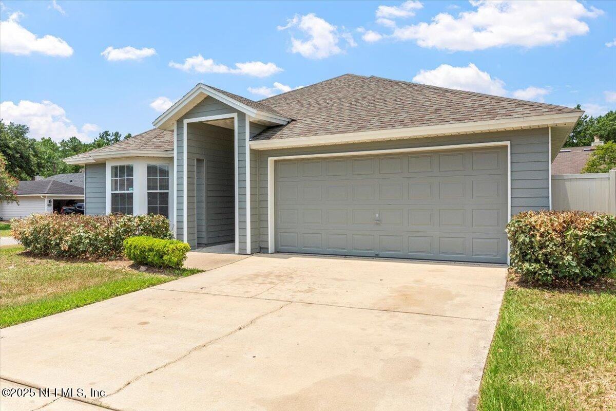 700 Scarlet View Ct - Photo 3 of 30