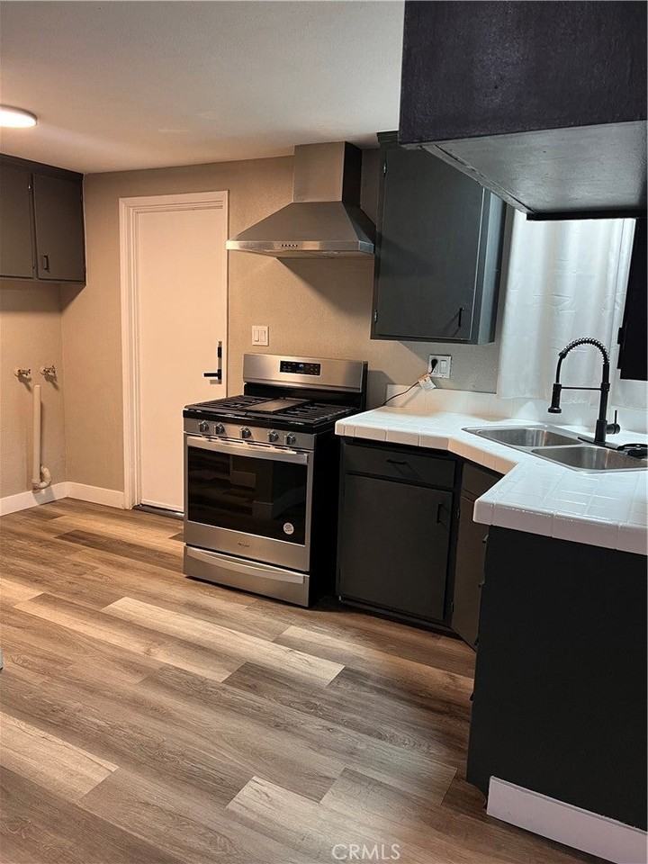 417 N Taylor St - Photo 4 of 13