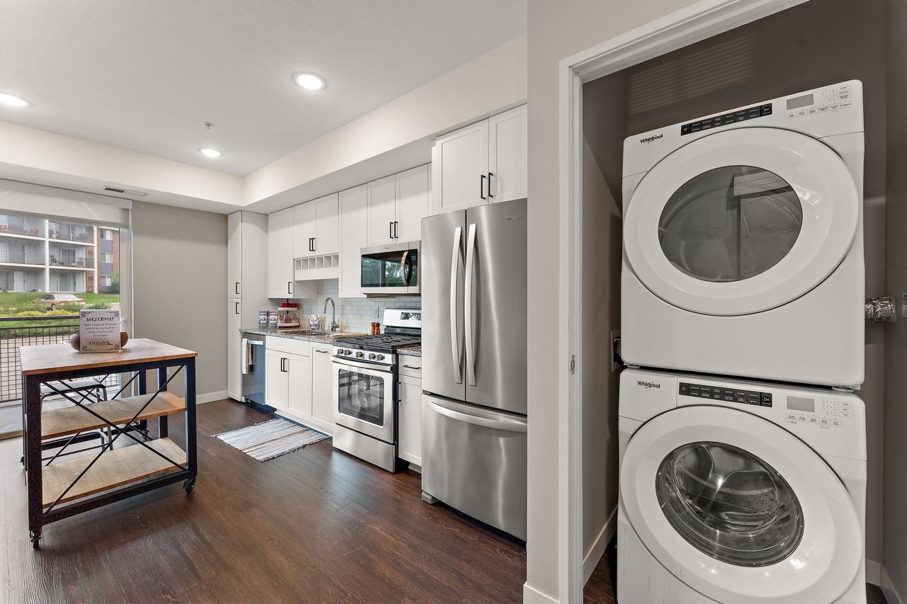 Altitude Residences - Photo 4 of 50