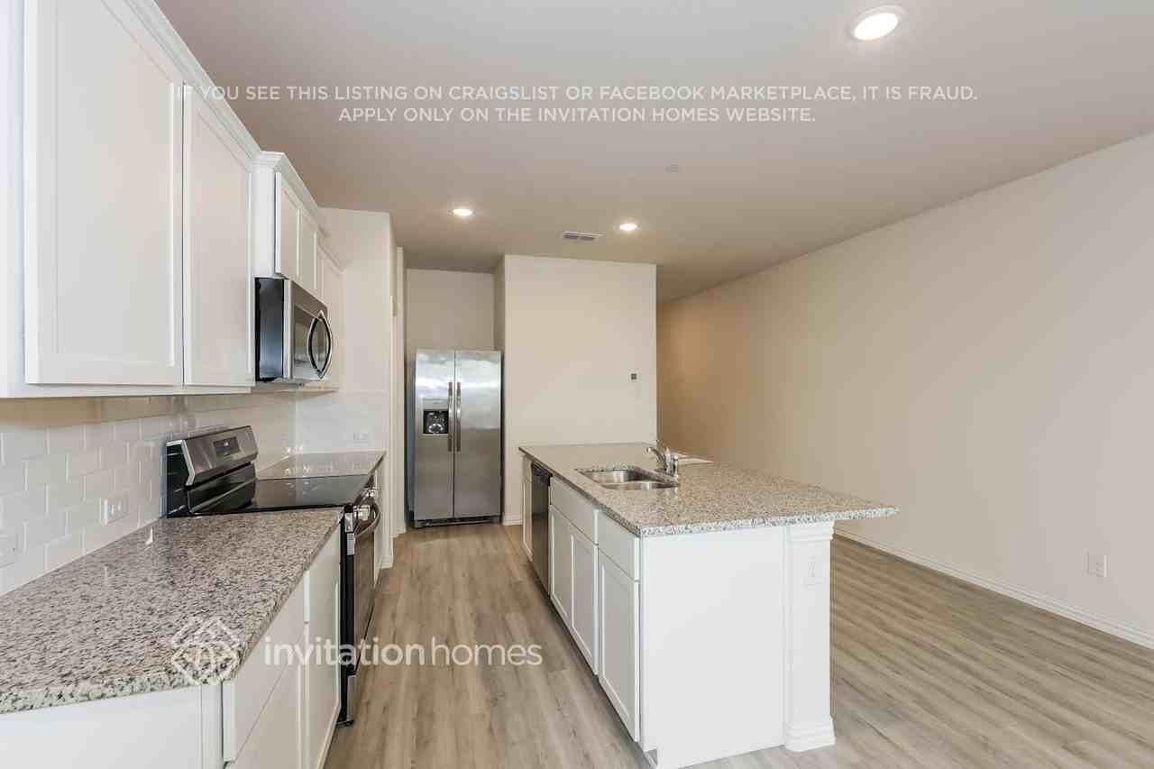 6427 Blue Trl - Photo 5 of 21