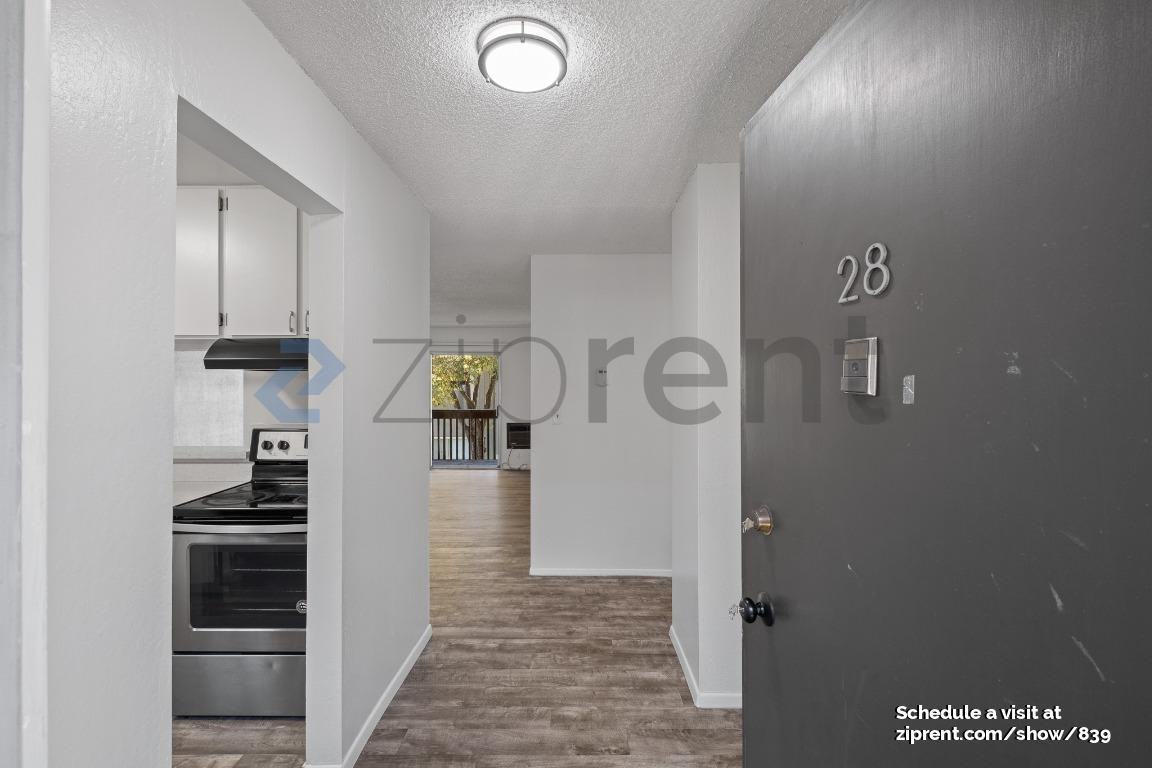 1060 Oak Grove Rd #28 - Photo 5 of 24