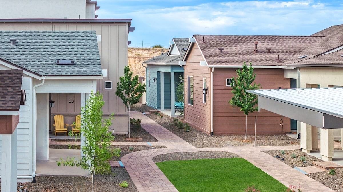 Havenly Prescott - Photo 4 of 40