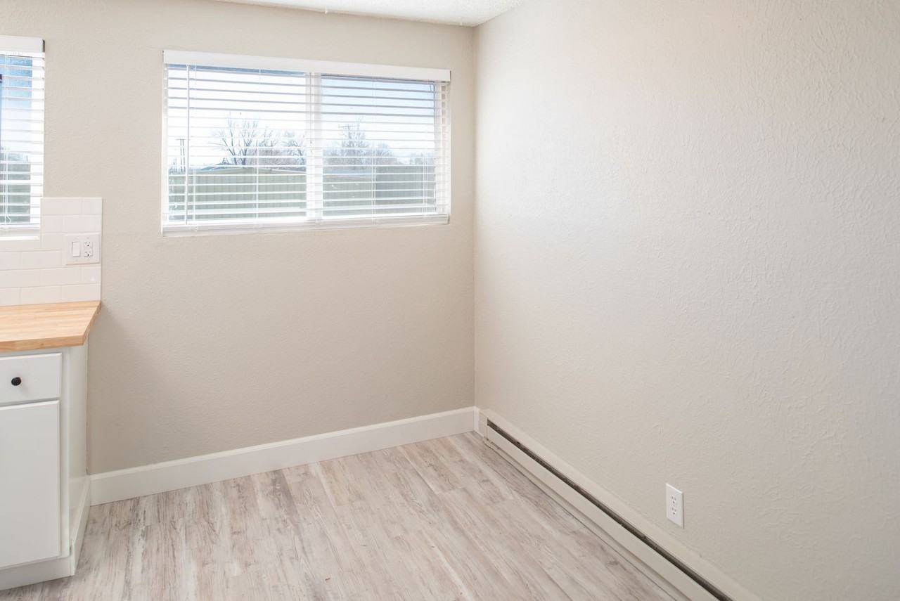 GPRV - Sierra View Townhomes - Photo 5 of 13