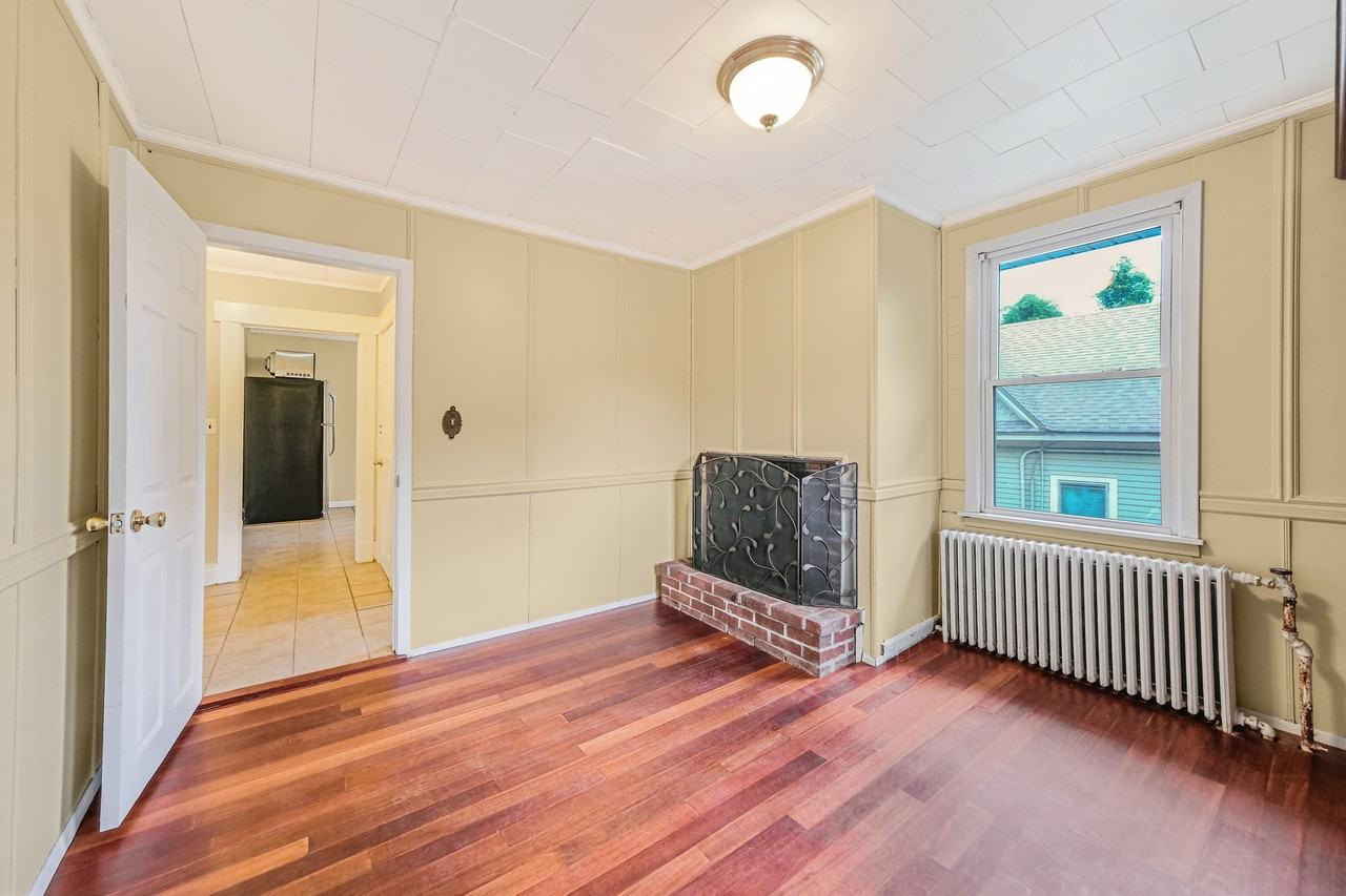 483 New York Ave #2ndFL - Photo 7 of 17
