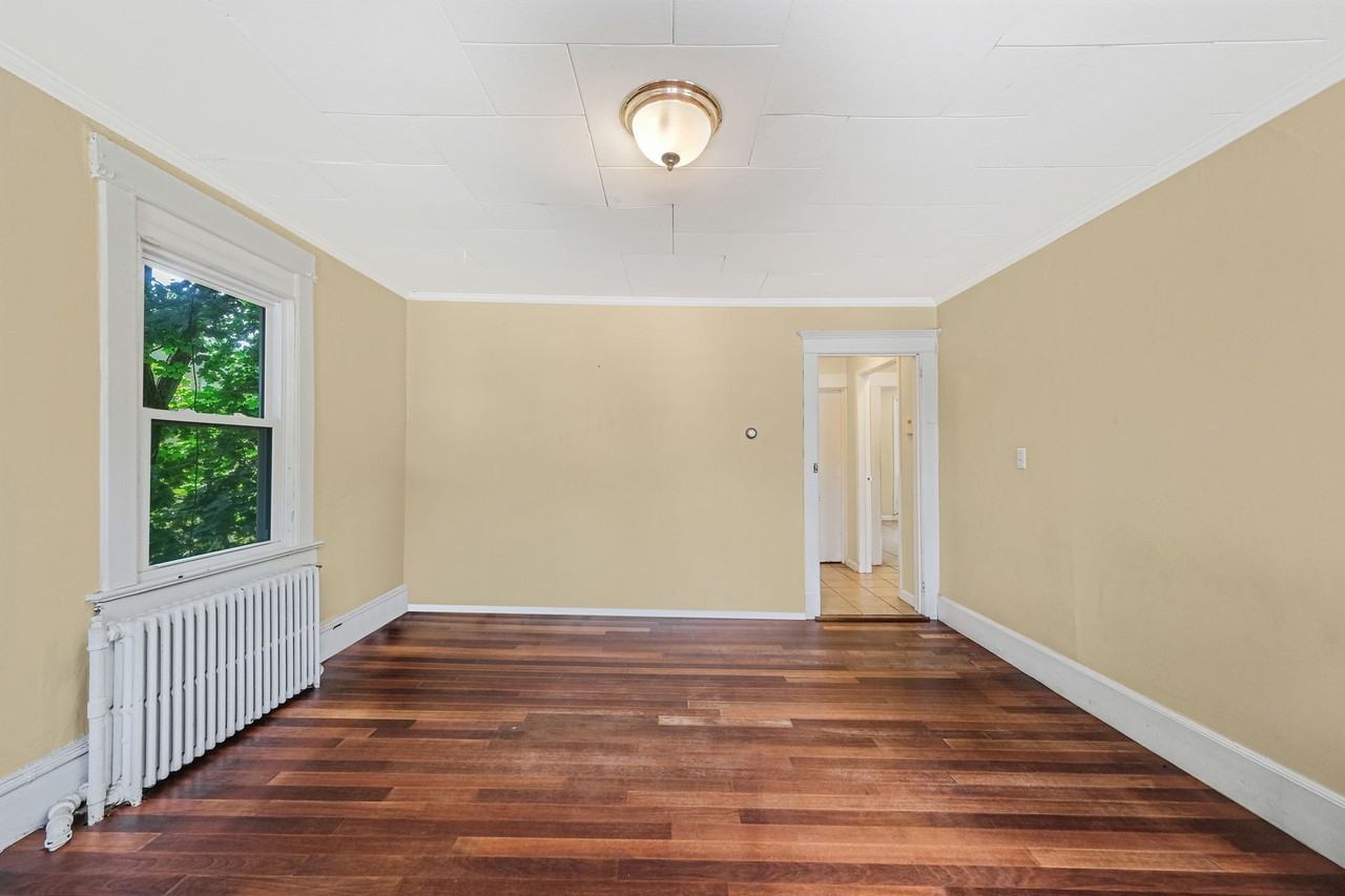 483 New York Ave #2ndFL - Photo 5 of 17