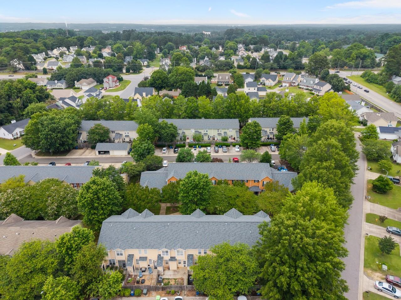 4437 Moss Garden Path - Photo 5 of 24