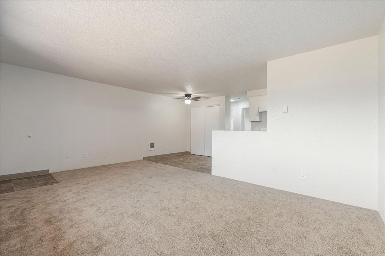 Villa Rose Apartments - Photo 6 of 17