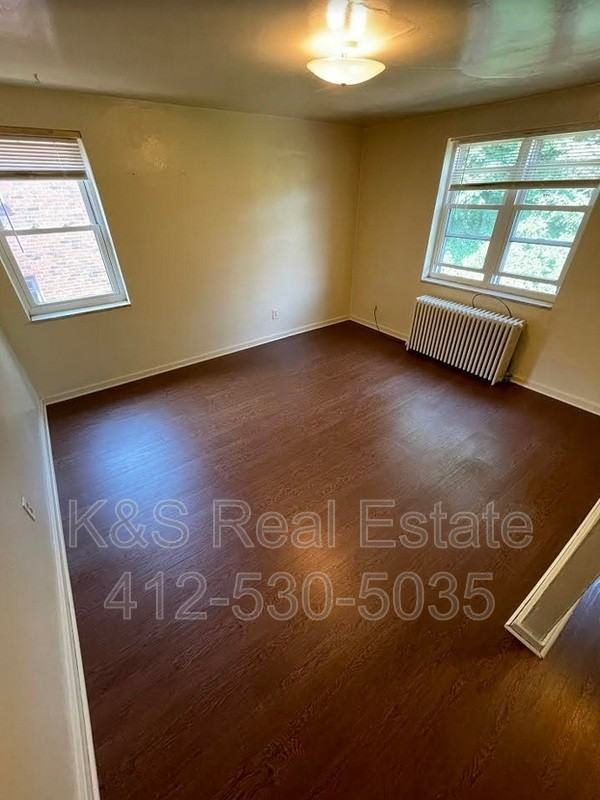121 Mount Lebanon Blvd - Photo 2 of 5
