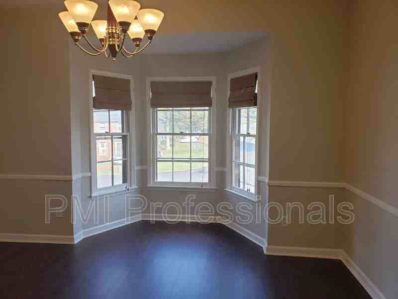 1430 Timber Valley Dr - Photo 3 of 16