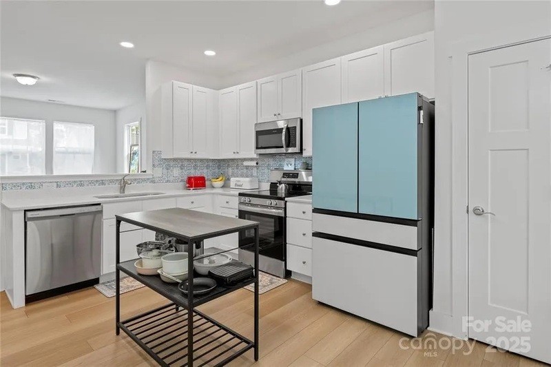 212 Rockrose Ct - Photo 4 of 18