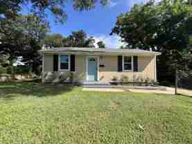 2810 N Redbud Cir - Photo 1 of 1