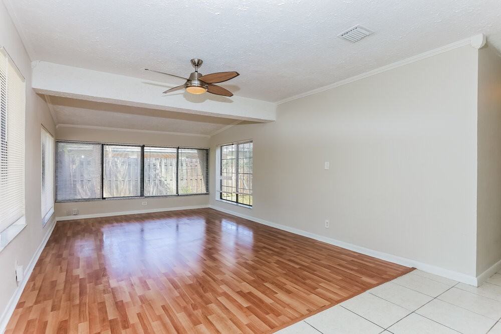 3880 Jackson Blvd - Photo 4 of 16