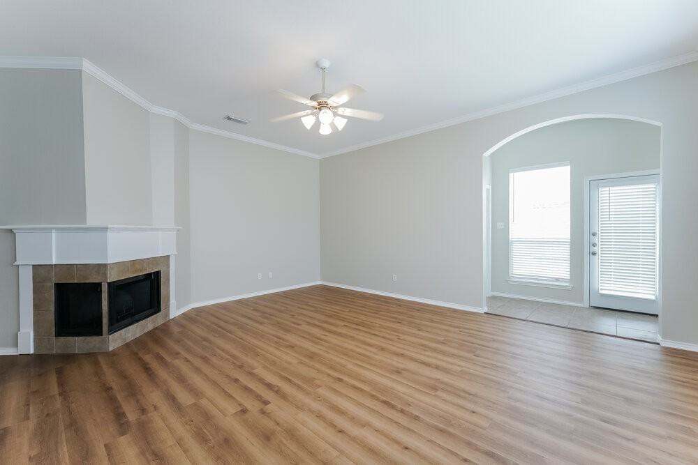 17223 Verdant Willow Way - Photo 6 of 19