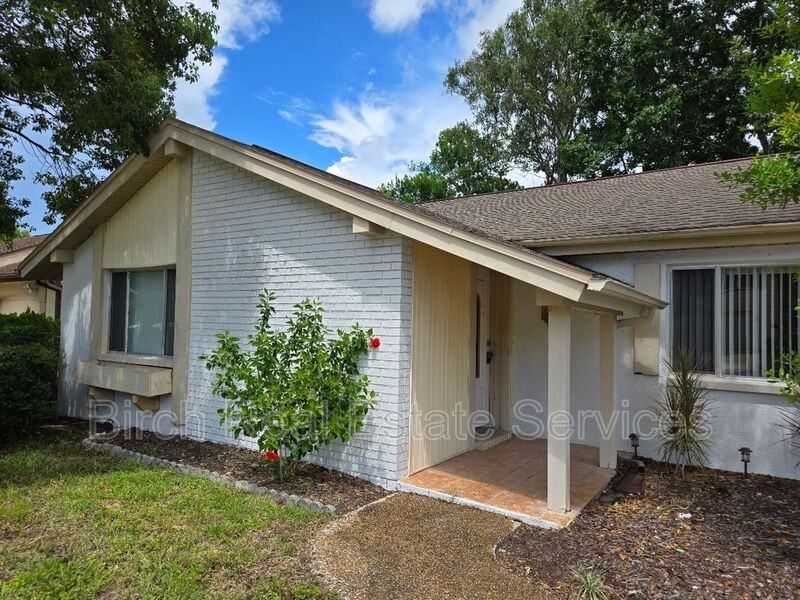 12304 Hounds Tooth Ln - Photo 2 of 20