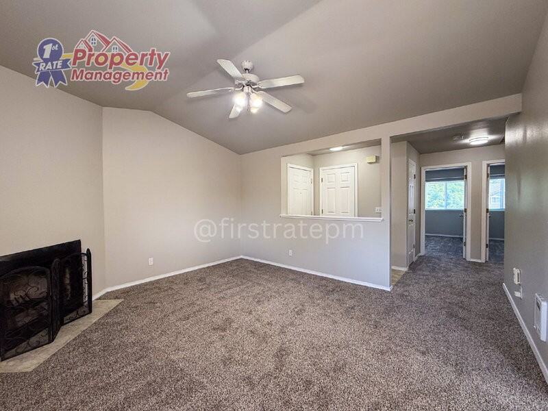 5649 W Dorian Ln - Photo 6 of 24
