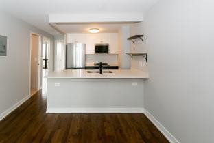 5910 N Sheridan Rd #704 - Photo 1 of 1