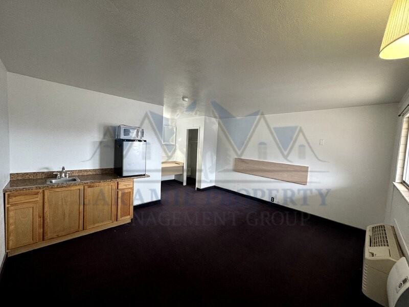 165 N 3rd St #21 - Photo 2 of 10