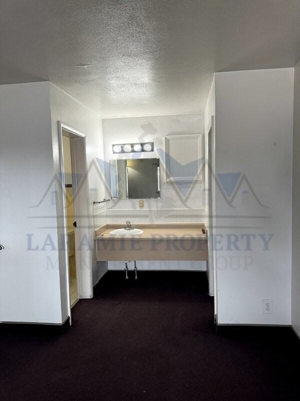 165 N 3rd St #21 - Photo 4 of 10