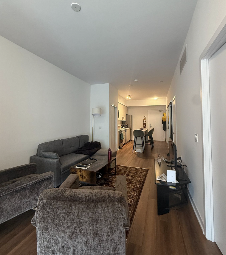 2433 Dufferin Street - Photo 2