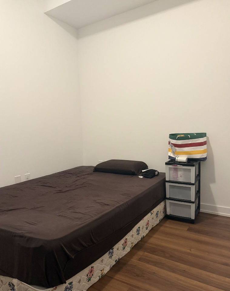2433 Dufferin Street - Photo 7